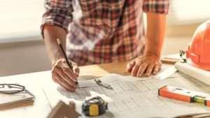 Pourquoi se faire accompagner par un constructeur à Saint-Malo pour son projet de maison neuve ?
